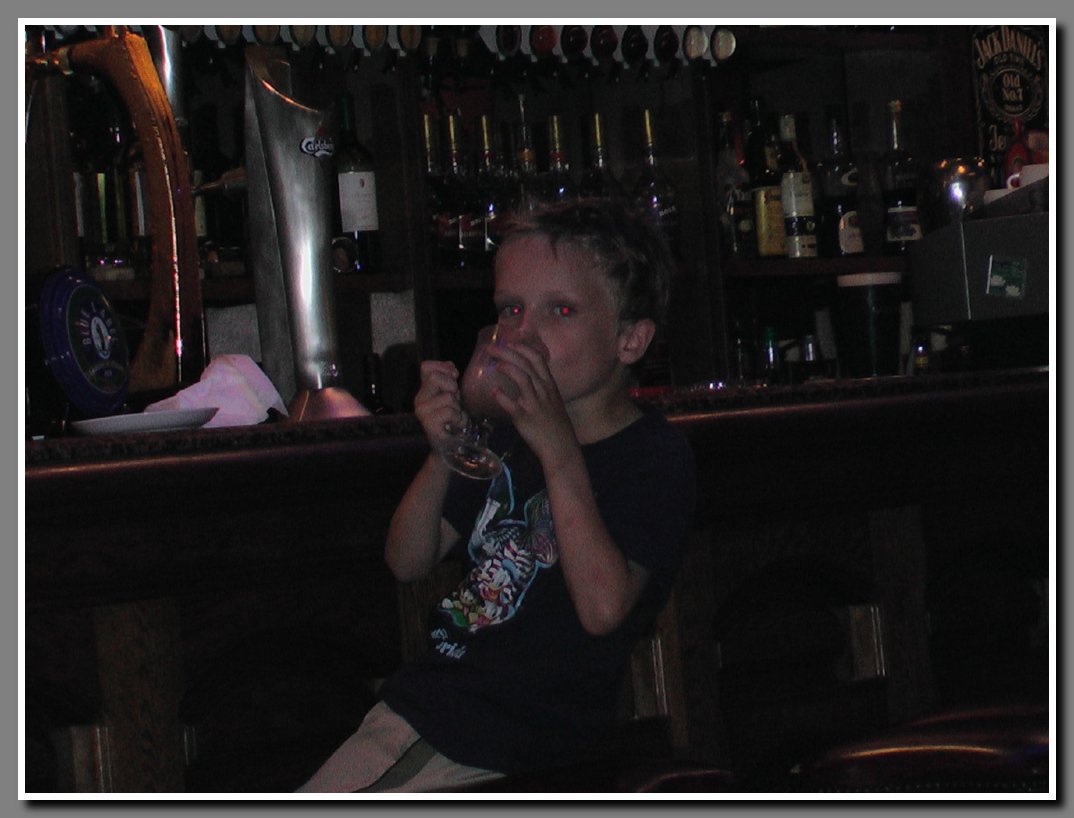 Holiday 042